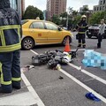 北市忠孝東路吊車擦撞3機車 18歲女當場死亡