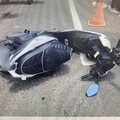 影/腸阱路！台南女騎士輾「豬大腸」摔車 警急尋「掉腸者」
