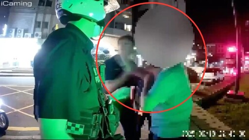 影/北市狂男坐霸王車又暴揍運將 朝警揮拳當場遭逮