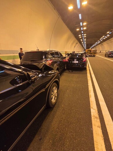 國3中寮隧道9車連環追撞 國道警:疑未保持安全距離