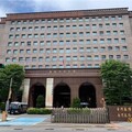 美國貨運電腦桌夾藏40包大麻 男子為賺30萬判5年2月