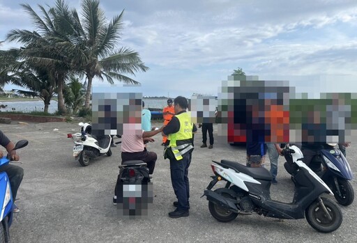影/高雄男海邊遭犬隻攻擊 溺水送醫不治