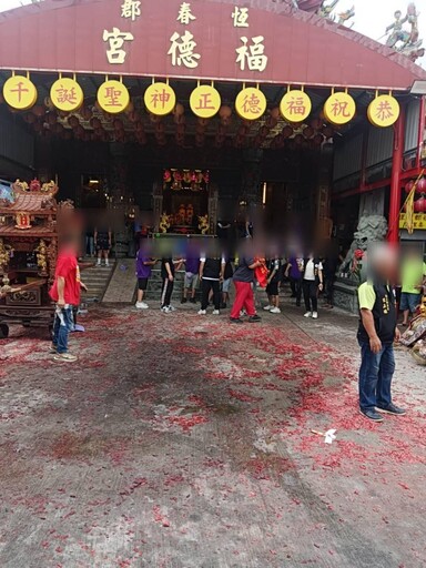 影/直擊驚悚瞬間！金山財神廟恆春進香「衝轎」8人炸傷
