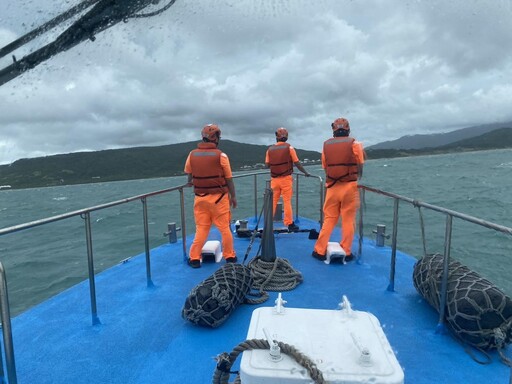 影/滿州佳樂水撿石頭！57歲新竹男失聯 海巡緊急搜救