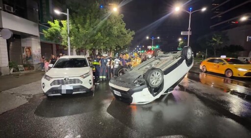 影/高雄重大車禍！男疑毒駕「高速衝撞」一家四口