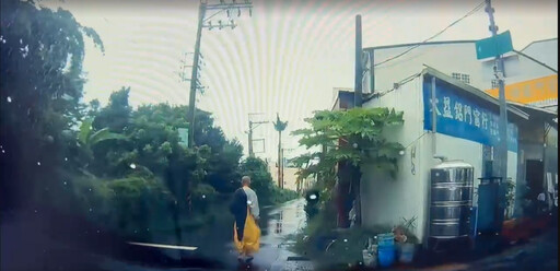趁豪雨變身「黃色小飛俠」闖民宅 慣竊穿雨衣活該遭逮