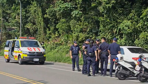 基隆停車場驚見男子陳屍車內!收費員開單發現嚇壞