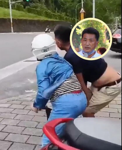鮪魚肚抗強風！蘇澳鎮長「徒手幫十多名騎士穩車」網大讚
