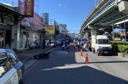 新北五股死亡車禍 機車騎士遭砂石車當場輾斃