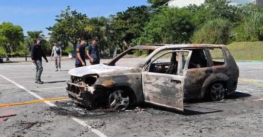 花蓮新天堂樂園驚見焦屍! 警消打完火「有人躺車內」