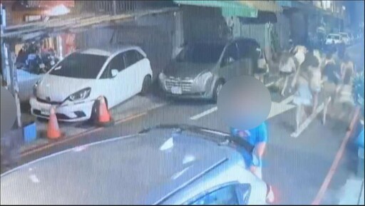 影/桃園KTV搗黃 逾10泰妹「短裙高跟鞋」躲警街頭跑百米