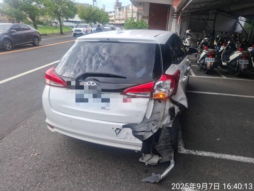 高雄轎車拒檢衝撞警！3嫌遭逮移送法辦