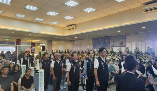 4天使來不及長大！中壢5命惡火告別式 師長志工含淚道別