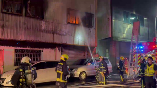 影/台中4小時內2嚴重火警 直擊緊急搶救