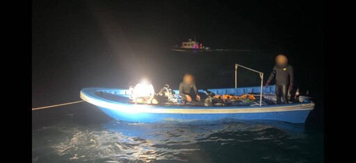 大陸海警船剛走漁船又來!東沙海域接連挑釁 海巡強勢驅離