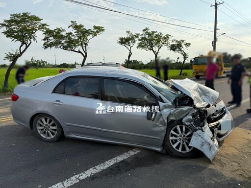 台南死亡對撞車禍!車頭全爛1死2傷 車內搜出毒品