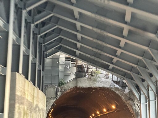 大清水明隧道頂板剝落！ 公路總局：趕颱風來襲前臨時修補