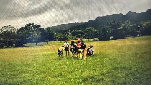 好消息!馬太鞍溪堰塞湖溢流 空勤隊吊掛救出7人