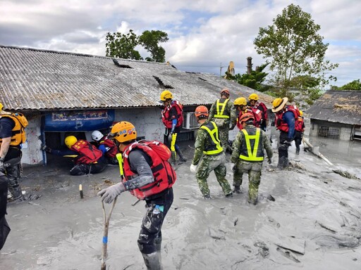 影/跟死神搶時間！佛祖街成煉獄「活埋砂石場女子」今持續搜救