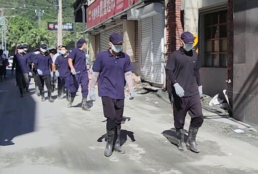影/苦窯送來的暖流！花蓮外役監15受刑人協助救災