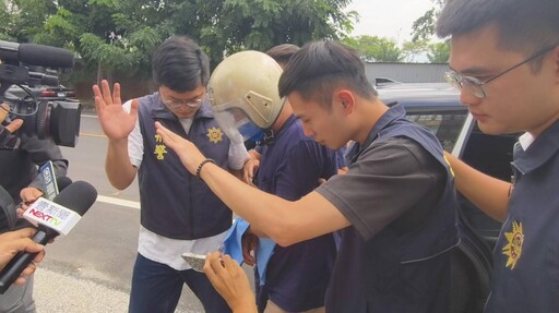 隨機砍人惡魔上銬畫面曝!詭辯「沒吃藥壓不住病」 下午3時移送