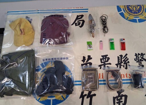 影/軍事狂!苗栗外籍生持BB槍搶超商「刀割警喉」遭聲押