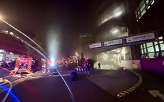 北市環南市場晚間驚傳火警 警消急灌救幸無人傷