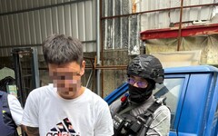 影/高雄槍響重案最新！員警遭高速衝撞「嫌犯台南落網」