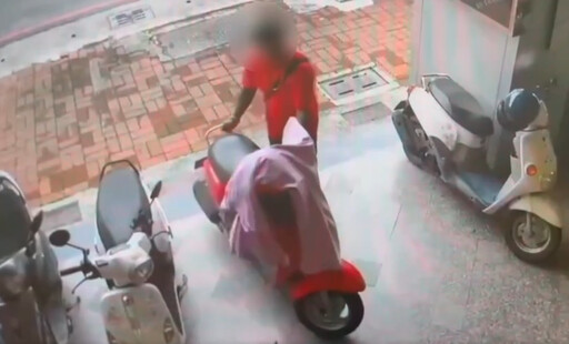 影/高雄警匪搏鬥！竊嫌抄「羅賴把」拒捕 遭壓制逮捕