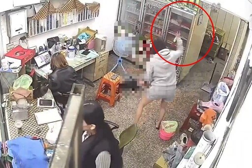 新莊檳榔攤母不當管教！掃把打、拎起還重摔 2女目睹竟無人制止