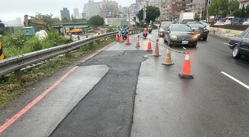 關渡橋引道施工害機車雷殘 女騎士慘摔受傷送醫