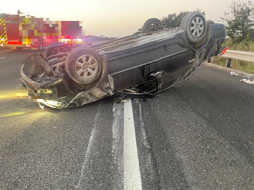 國1重大事故!3車追撞「1人噴飛墜地」釀全線封閉