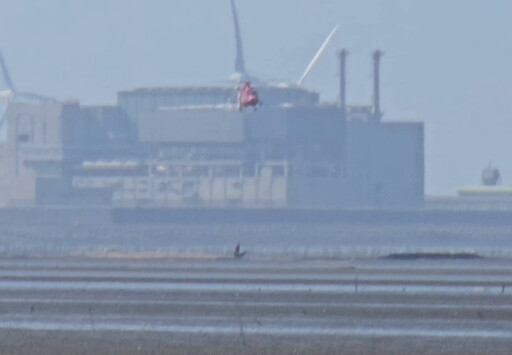 影/大浪奪魂！彰化伸港「2釣客落海」1人慘死