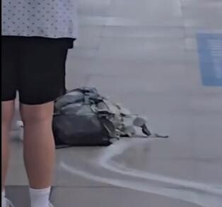 影/台鐵區間車內「行動電源爆炸起火」！驚悚畫面直擊