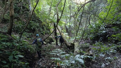 影/奇蹟!裝甲兵獨攀八唐縱走失蹤6天 吹哨獲救毫髮無傷