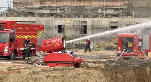 影/嘉義湖子內重劃區火警 火勢猛烈黑煙竄天