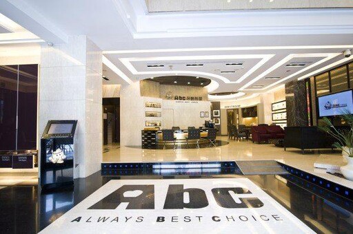 高雄Abc牙醫聯盟聘密醫詐保逃稅!創辦人、董座全被起訴