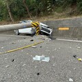 苗栗1家3口採草莓途中遇死劫！衝對向撞電線桿 陸籍妻疑遭安全帶勒斃