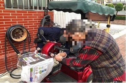 彰化老婦迷路「騎車無助徘徊」 員警察覺異樣成功助返家