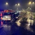 新北76歲翁死亡車禍！高速撞上橋墩動彈不得 送醫搶救仍因傷重不治