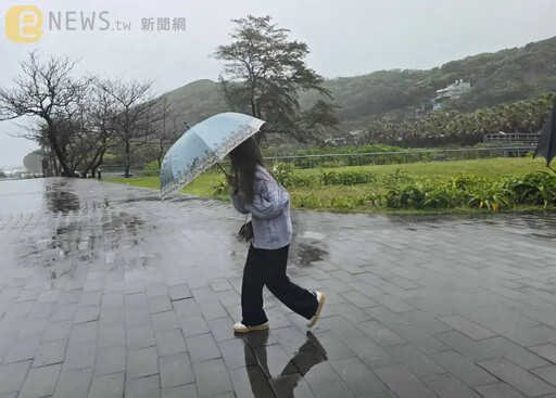 快訊／颱風假來了！高雄狂風暴雨 1地區再發警報：中午起停班停課