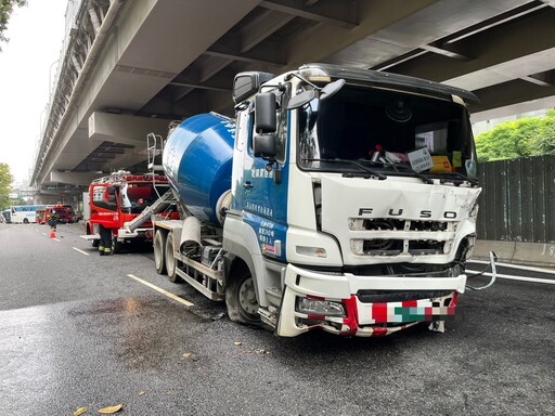 快訊／潭美公園重大車禍！水泥車輾過騎士 女OHCA命危搶救中