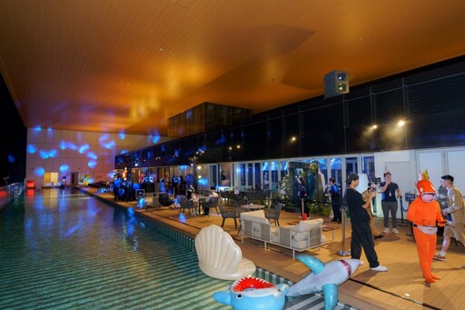萬聖節最夢幻一夜! 高空泳池變身月光海「月魅海妖」派對登社群熱搜