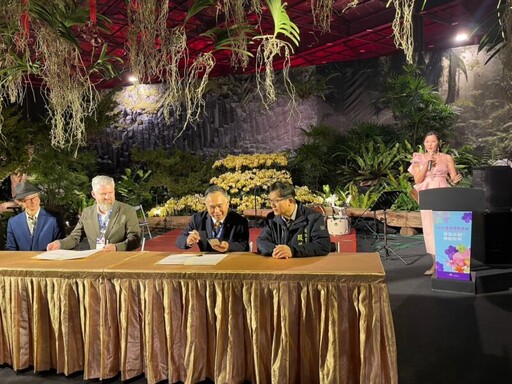 歷史性的一刻 ! 國際花卉驗證列車啟動 台灣蘭花產業邁向永續