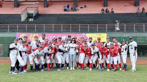 頂新和德基金會贊助女棒有成 14女將入選中華隊目標世界第一