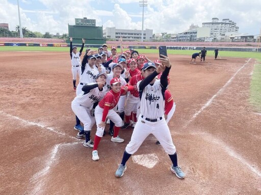 頂新和德基金會贊助女棒有成 14女將入選中華隊目標世界第一