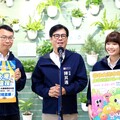 「2024高雄海洋派對-大港造筏競賽」壓軸登場 隊伍們喊話市長「麥擱輸啊」