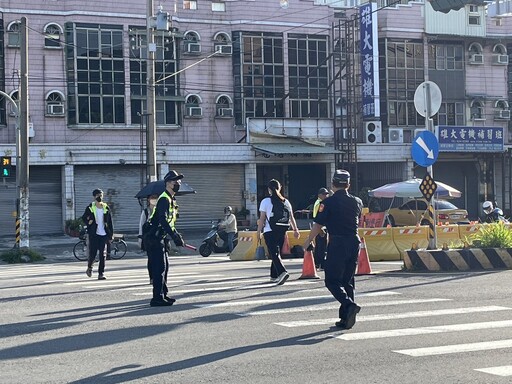 颱風過後首個上課日 岡山分局全力巡查確保校園及家長行的安全