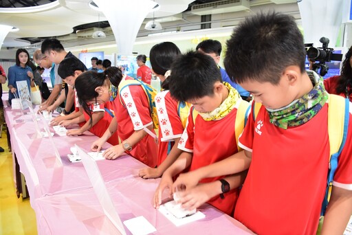 觀光署風華展北門登場 2024鯤鯓王鹽祭同步揭幕