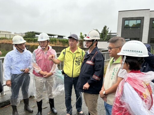 康芮颱風侵襲 陳其邁視察防汛及側溝清疏整備作業